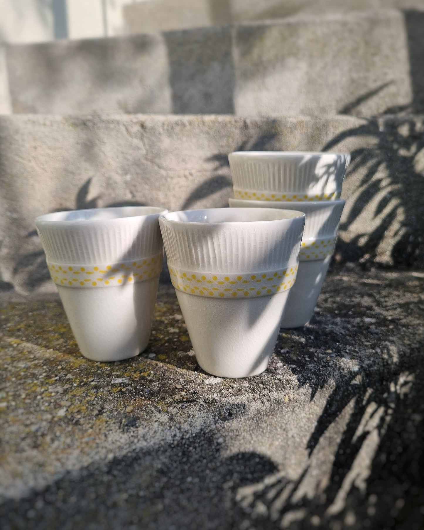 Verre grés porcelaineux motifs jaunes — 150ml