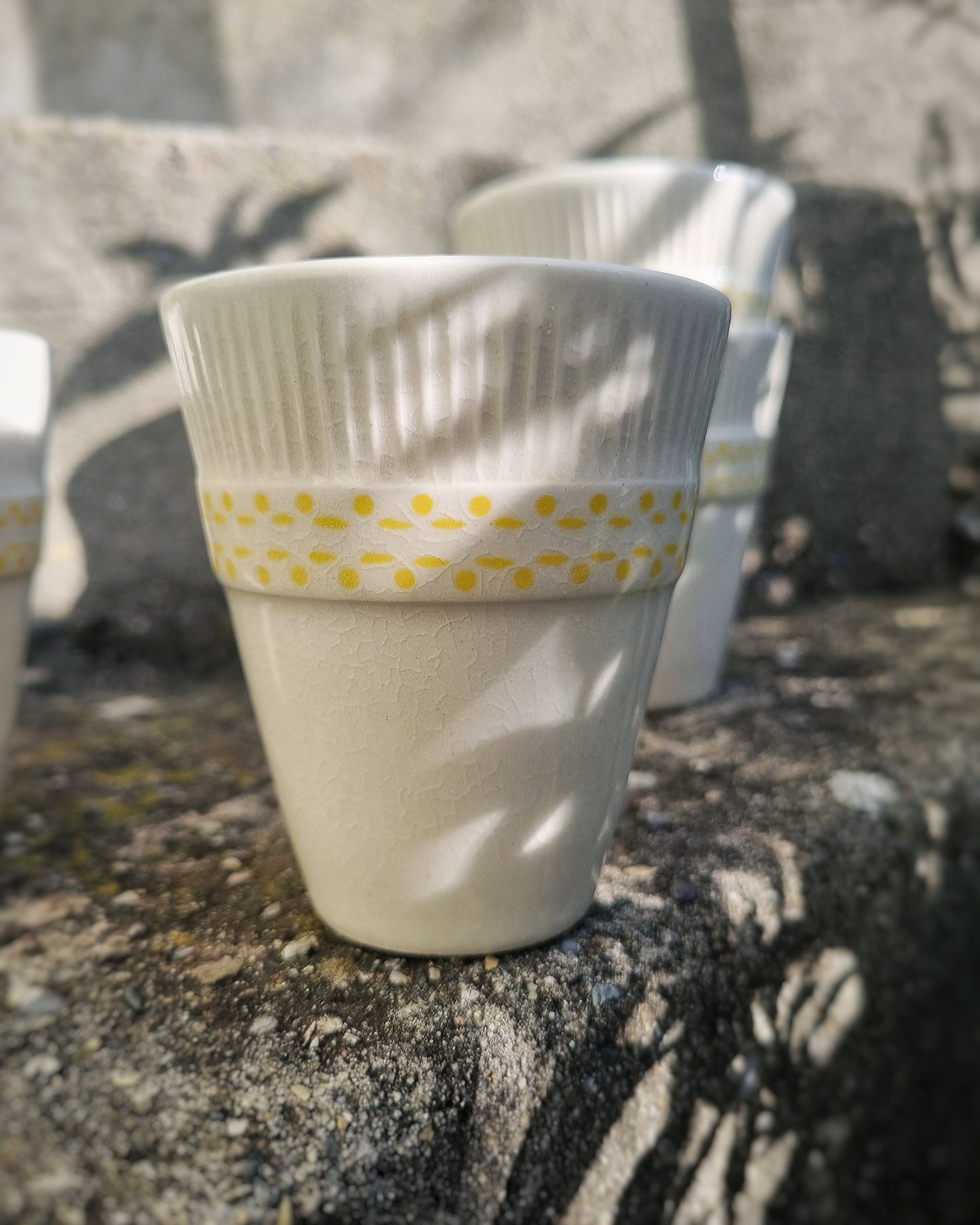 Verre grés porcelaineux motifs jaunes — 150ml