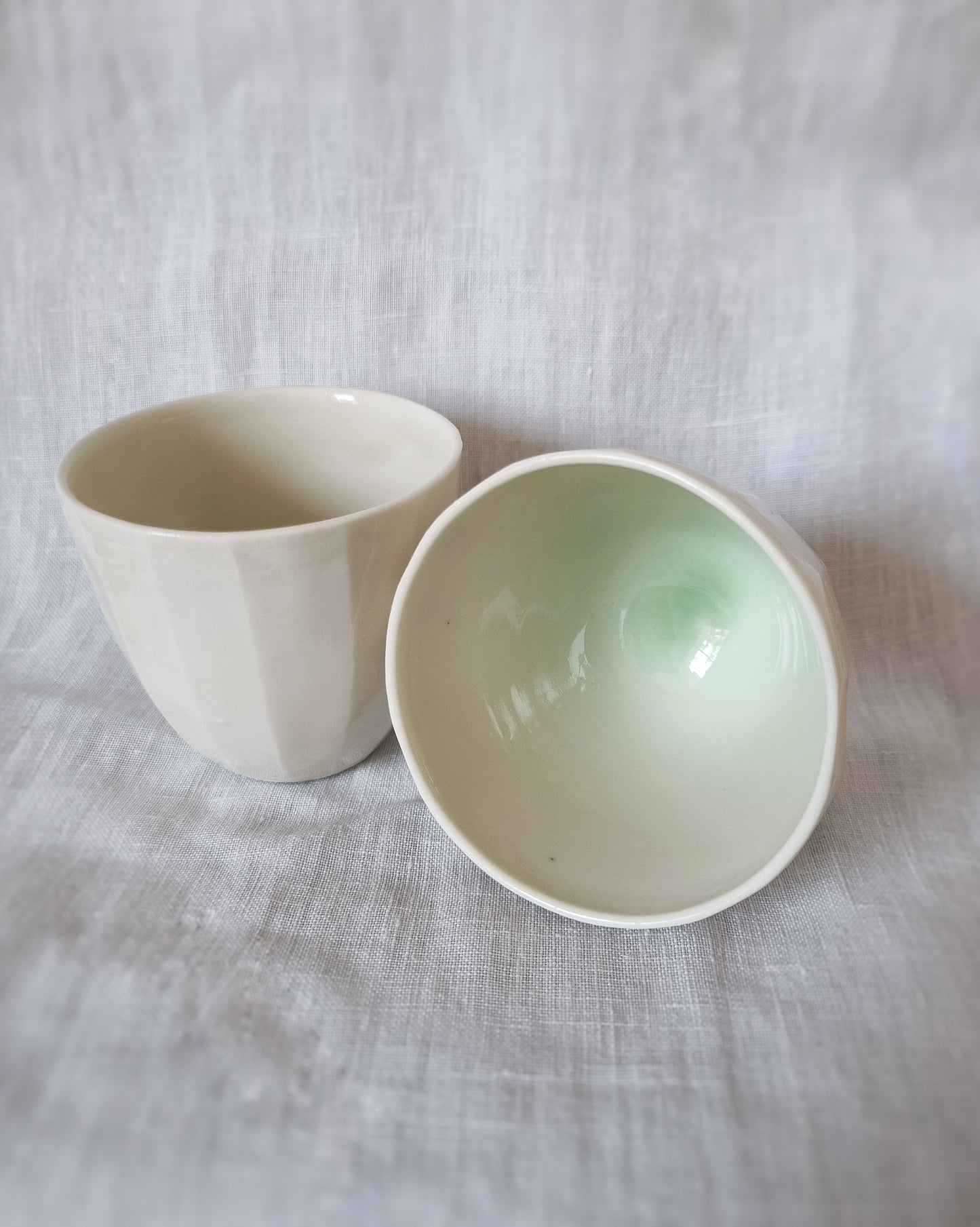 Tasse facettées 100ml intérieur turquoise