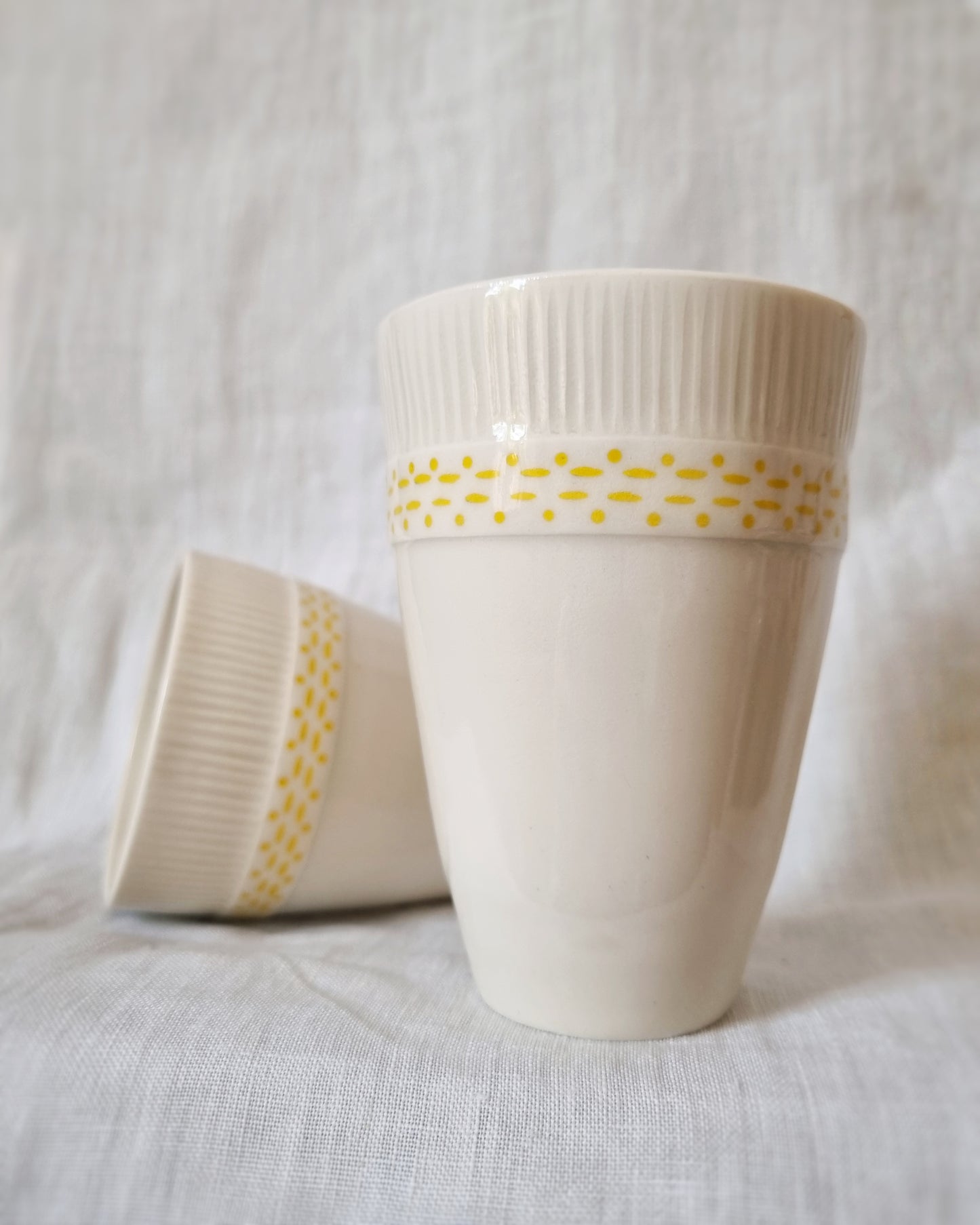 Verre porcelaine motifs jaunes — 200ml