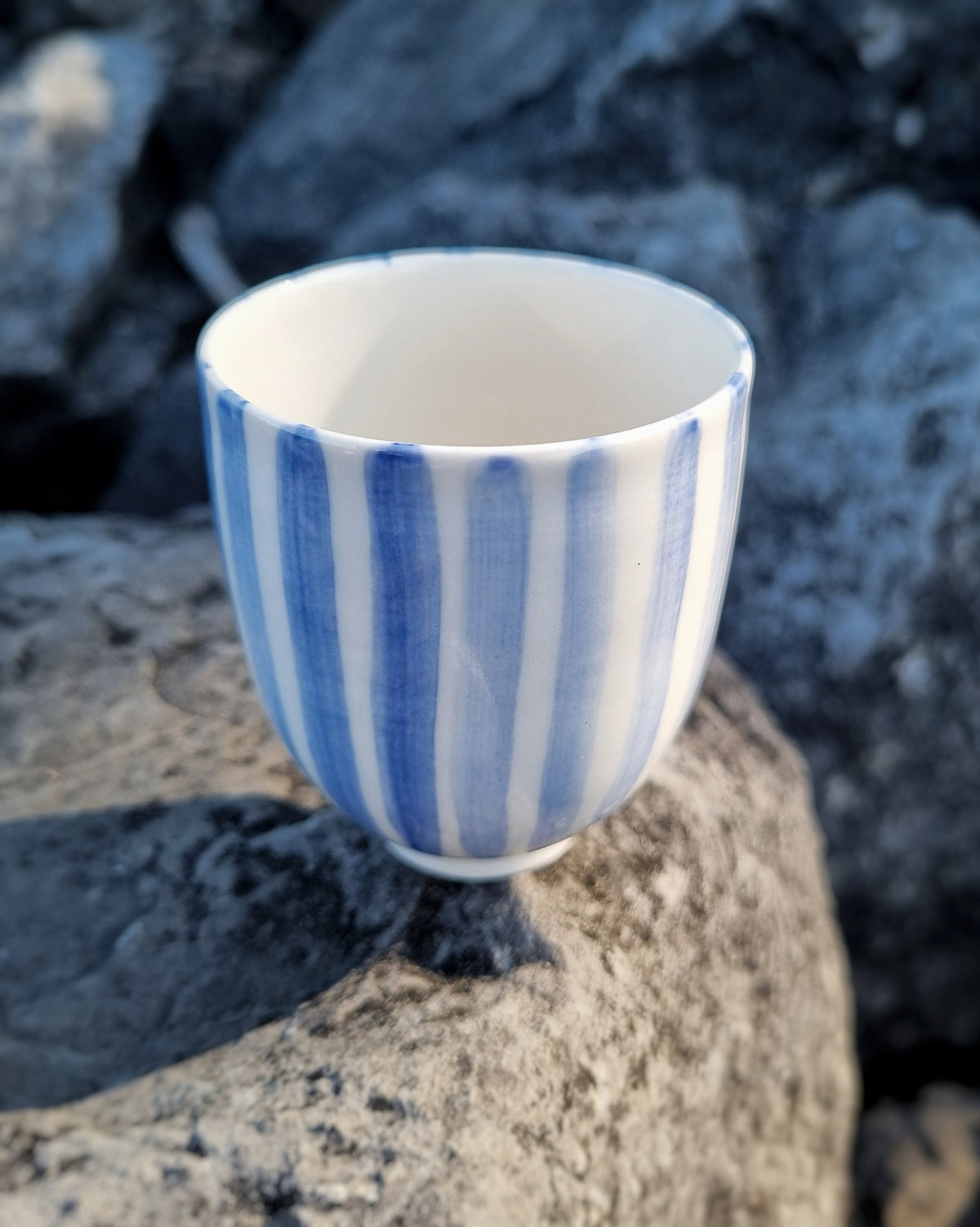 Tasse espresso 100ml, porcelaine blanche, lignes bleu cobalt