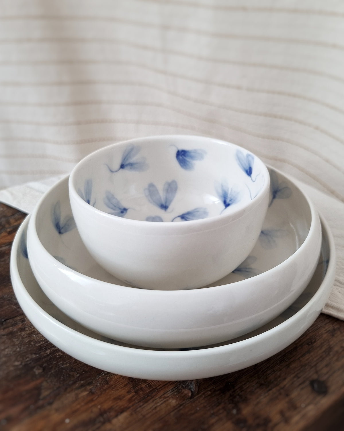 Bol à dips en porcelaine, avec feuilles au vent bleues