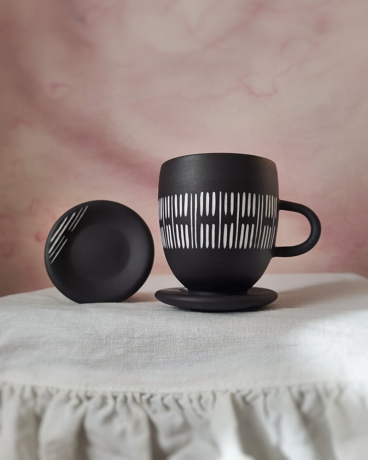 Tasse espresso 100ml en porcelaine noire, avec sous-tasse — B