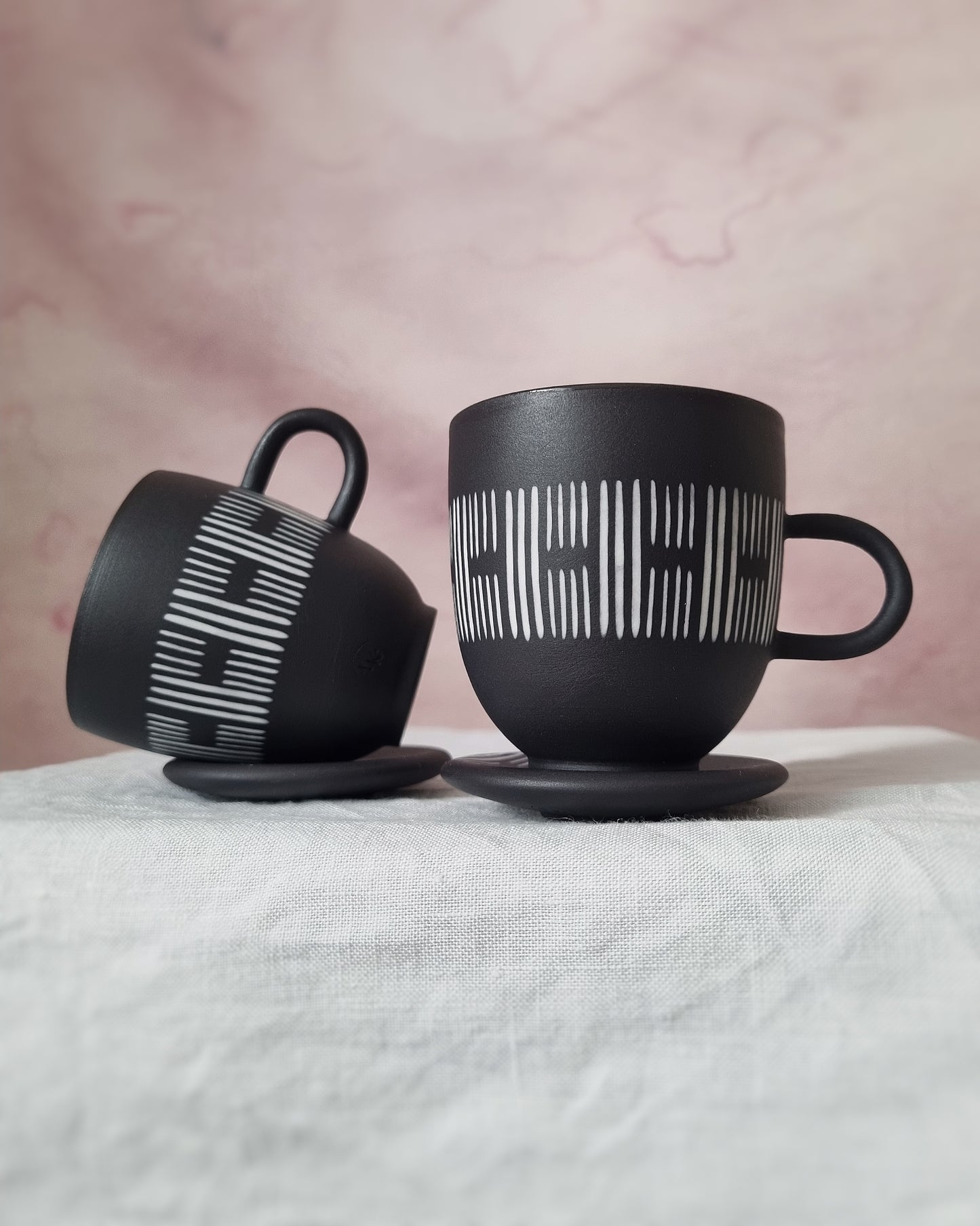 Tasse espresso 100ml en porcelaine noire, avec sous-tasse — A