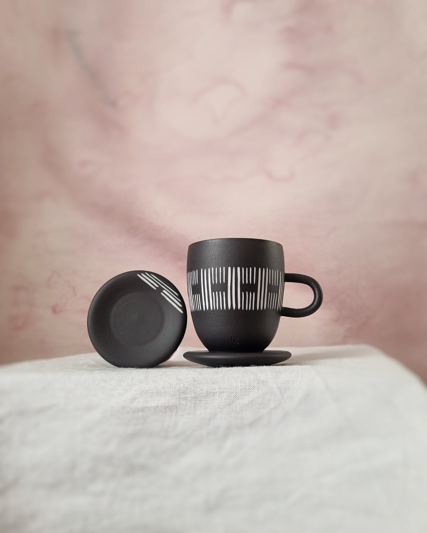 Tasse espresso 100ml en porcelaine noire, avec sous-tasse — A